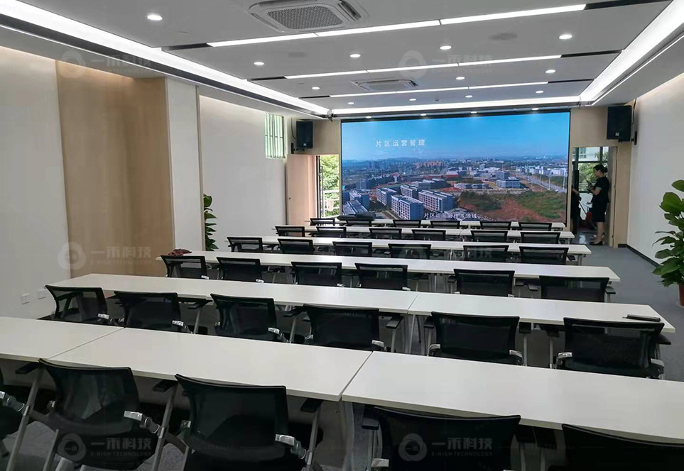 <b>深圳職業技術學院</b>